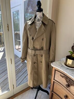 Vintage London Fog Brown Tan Double breasted Lined Trench coat with belt